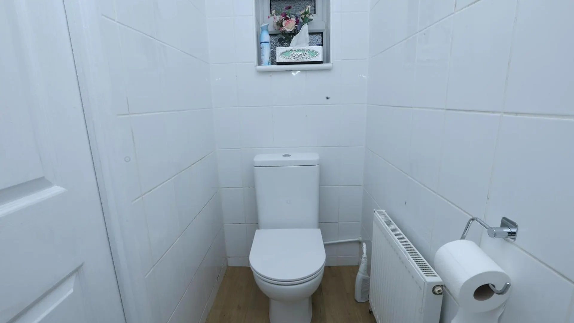 Beautiful 4 Bed House In Cul-De-Sac Villa Erith